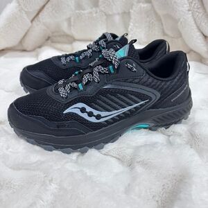 Saucony Women's Black and Teal Athletic Shoes